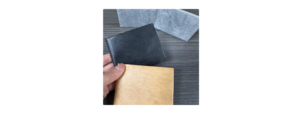 Slim Tyvek® wallets and card holders made of tear‑resistant DuPont non‑woven material